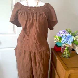 Two piece lounge set